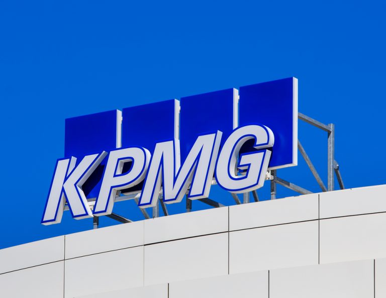 KMPG’s Auditing Scrutinized After Trio of Bank Failures